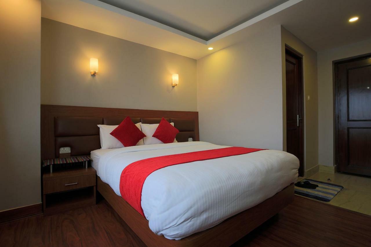 Oyo 453 Hotel Gurkha Heritage Katmandou Extérieur photo